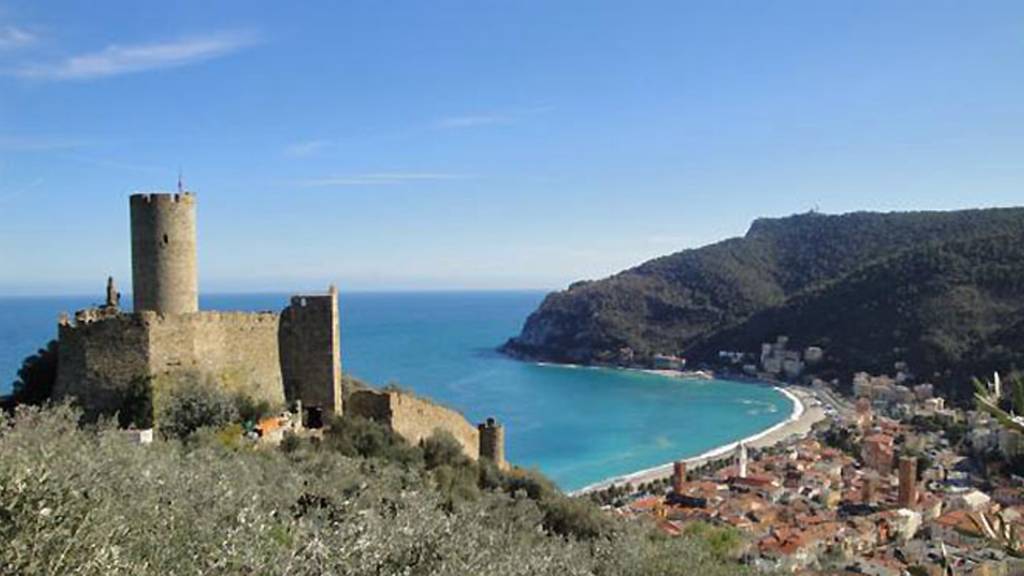 Appartamenti-a-casa-felice-Pietra-Ligure-Dintorni-2